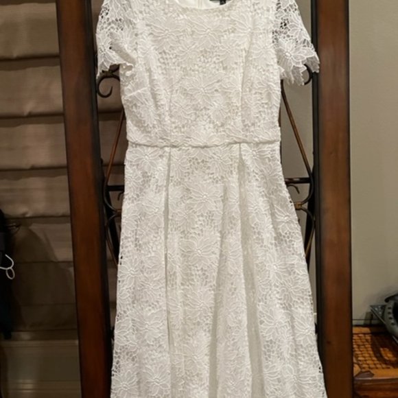 Preston and York white lace dress size 6 - Picture 1 of 4